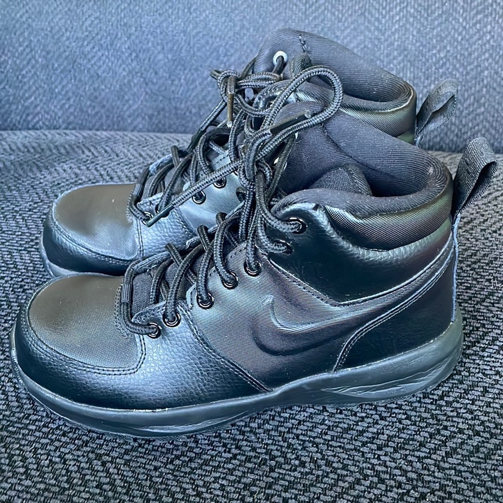 Nike Manoa LTR Big Kids’ Boots